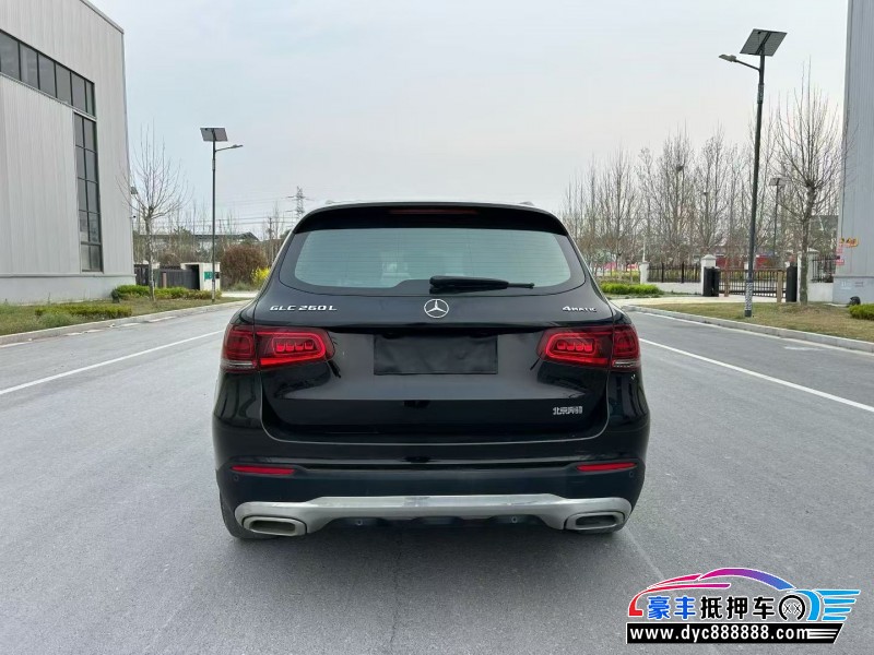 19年奔驰GLC轿车抵押车出售