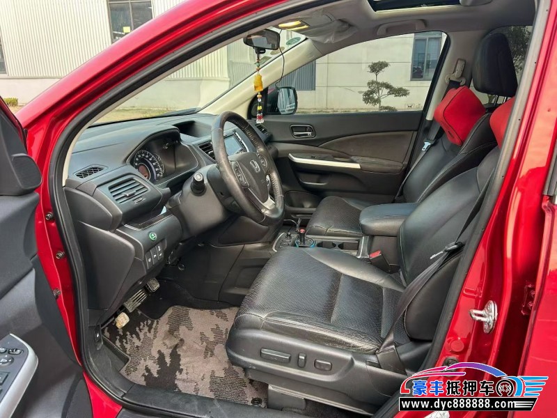 17年本田CR-V轿车抵押车出售