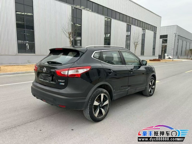 17年日产逍客轿车抵押车出售