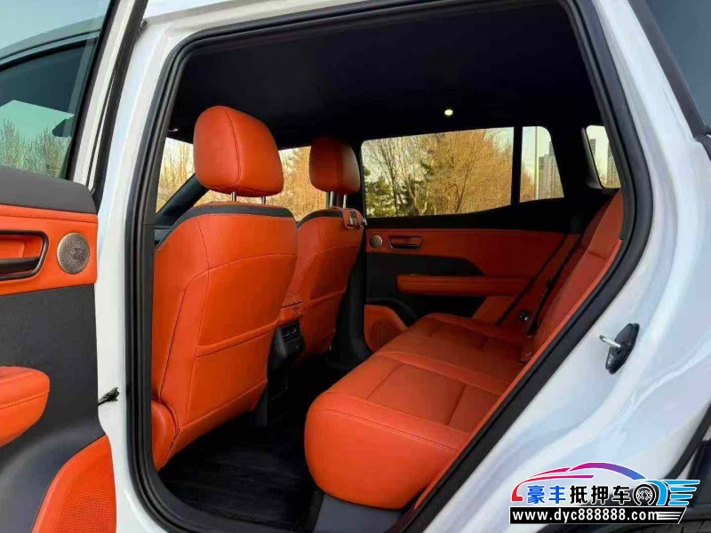 26年丰田铂智轿车抵押车出售