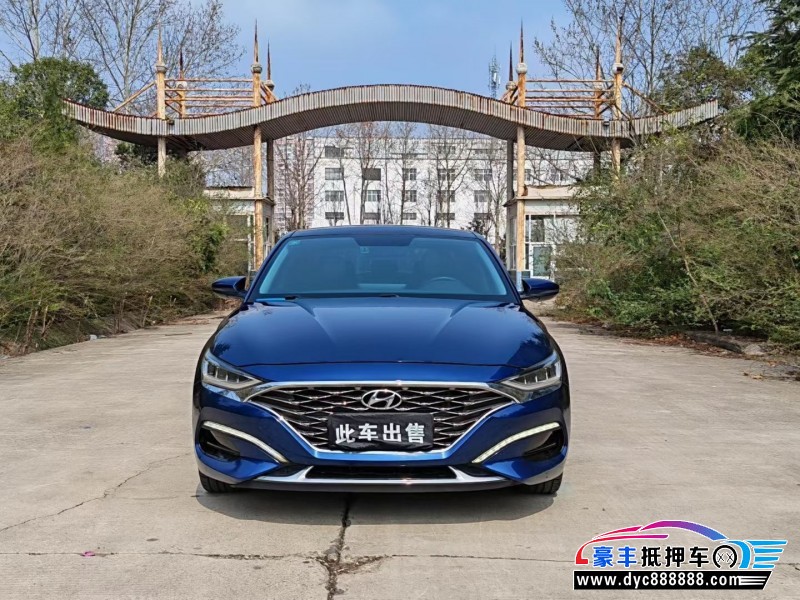 19年现代菲斯塔轿车抵押车出售