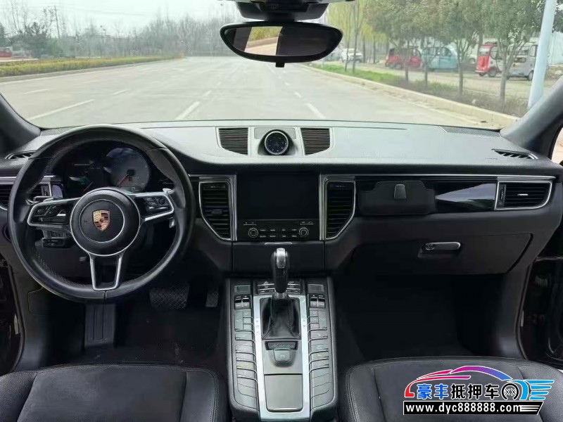 17年保时捷Macan迈凯轿车抵押车出售
