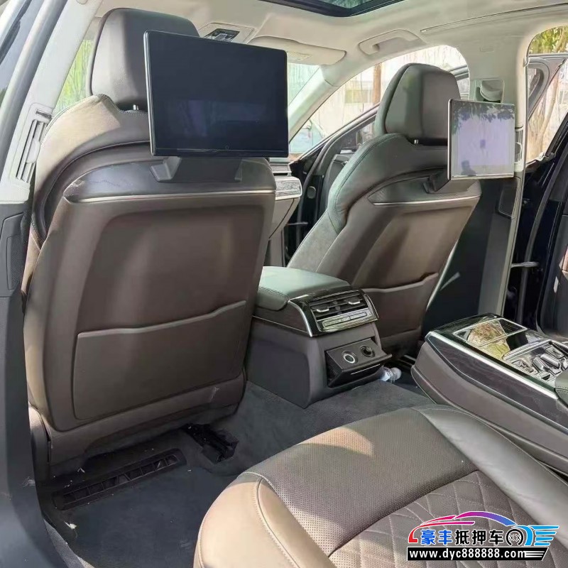 22年奥迪A8L轿车抵押车出售