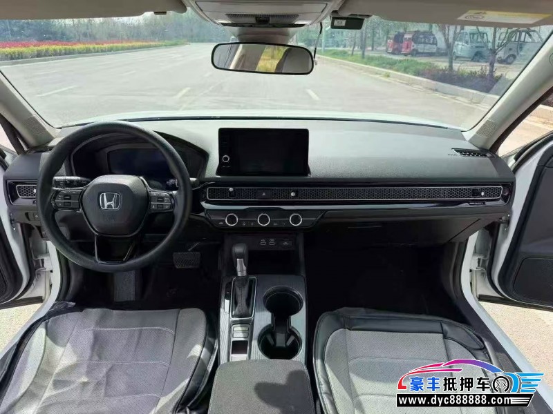 24年本田型格轿车抵押车出售