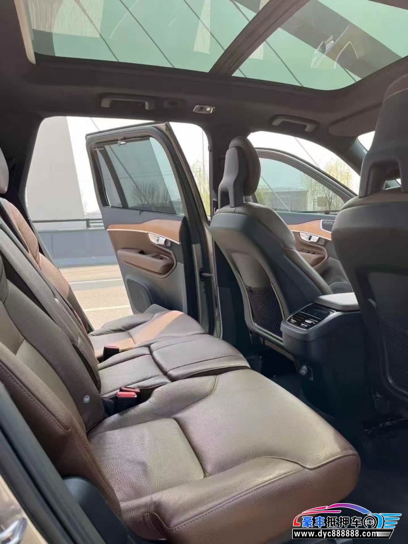 21年沃尔沃XC90轿车抵押车出售