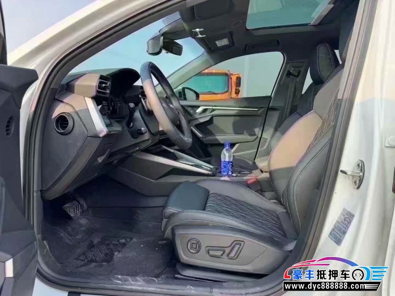 25年奥迪A3轿车抵押车出售