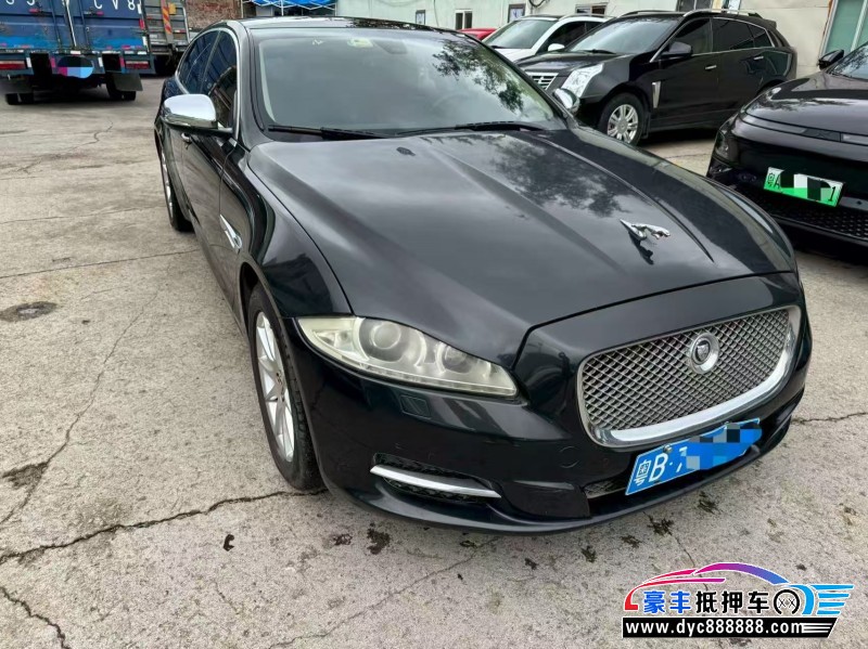 12年捷豹XJL轿车抵押车出售