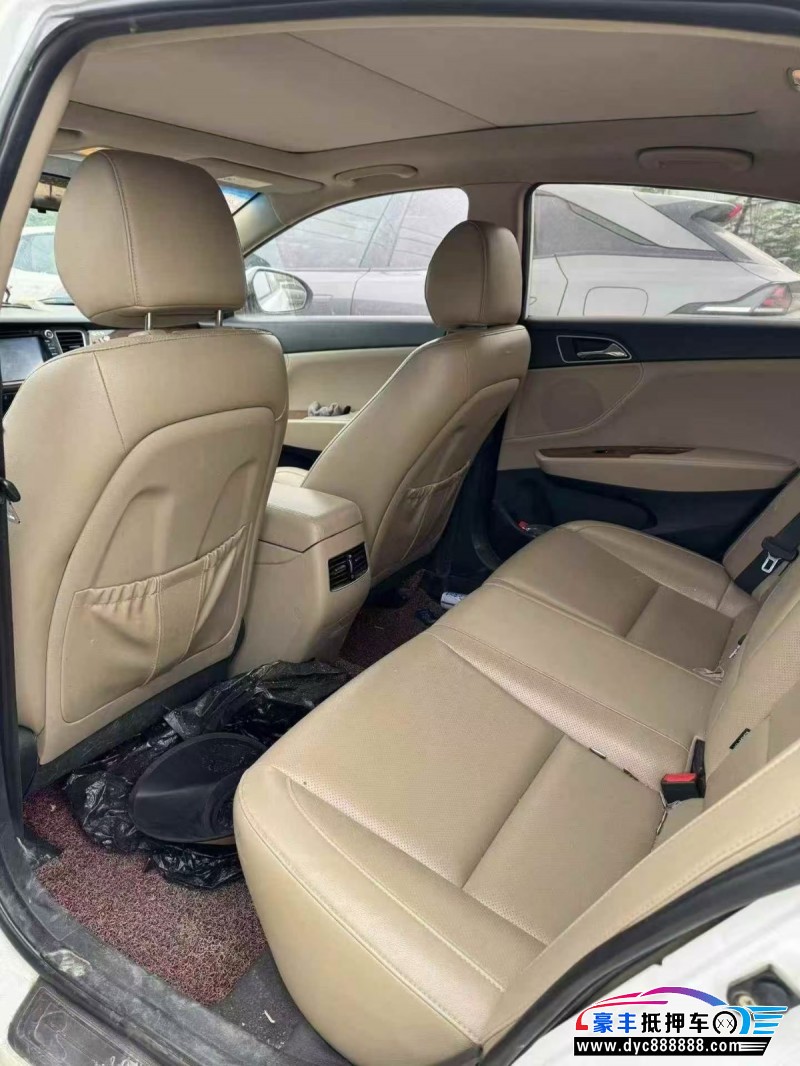 15年现代名图轿车抵押车出售