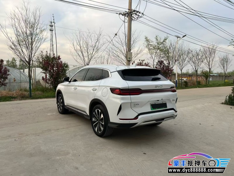 25年比亚迪宋轿车抵押车出售