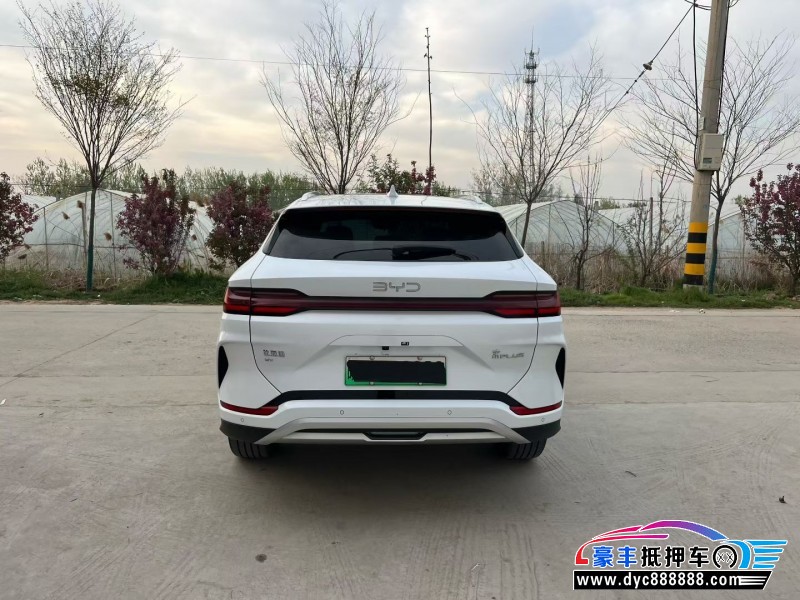 25年比亚迪宋轿车抵押车出售