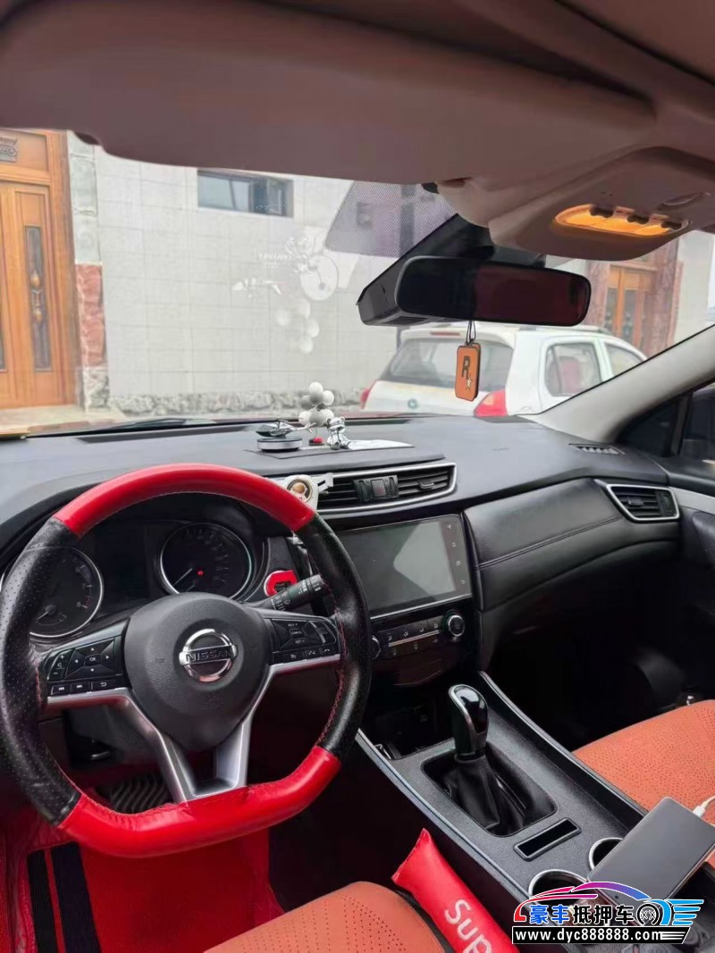 22年日产逍客轿车抵押车出售