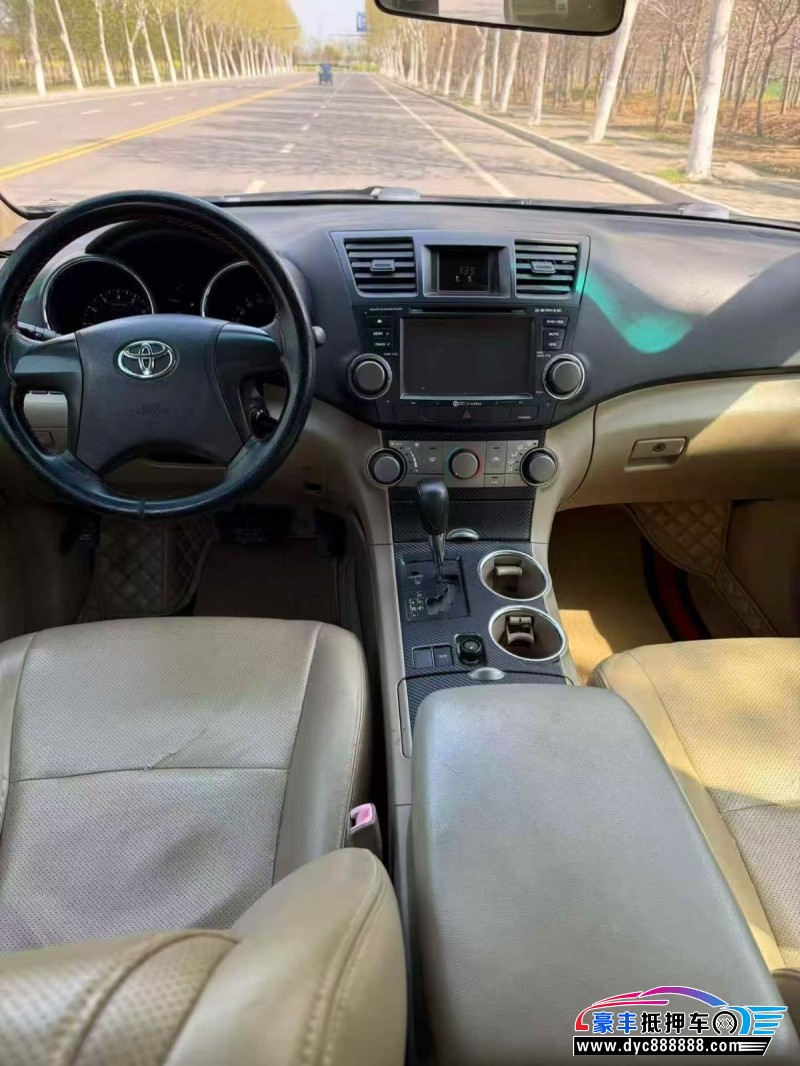 11年丰田汉兰达轿车抵押车出售