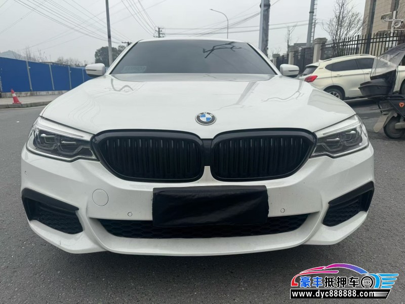 18年宝马5系轿车抵押车出售