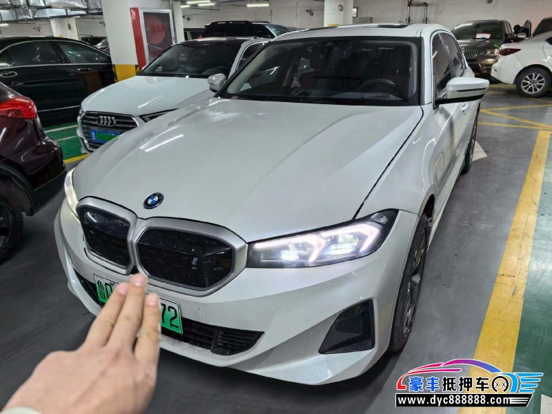 24年宝马i3轿车抵押车出售