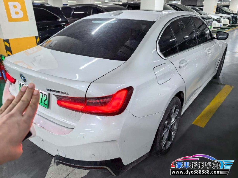 24年宝马i3轿车抵押车出售