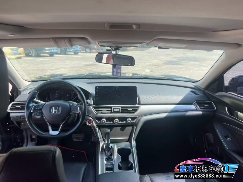 22年本田雅阁轿车抵押车出售