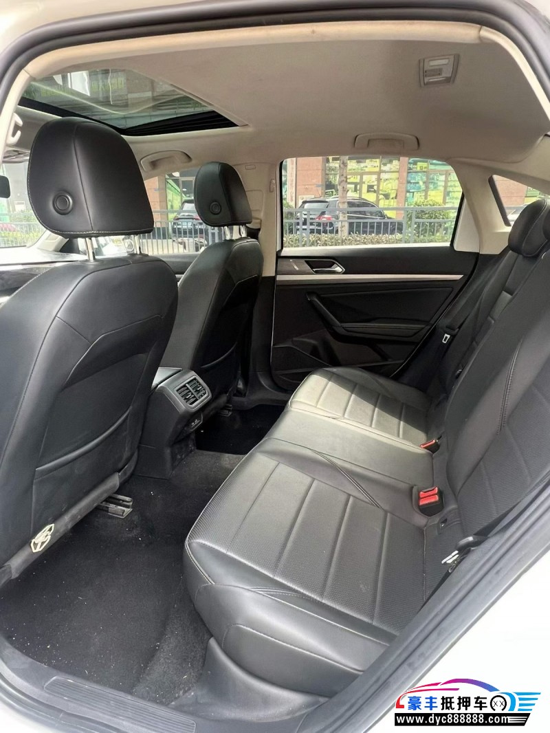 21年大众朗逸轿车抵押车出售