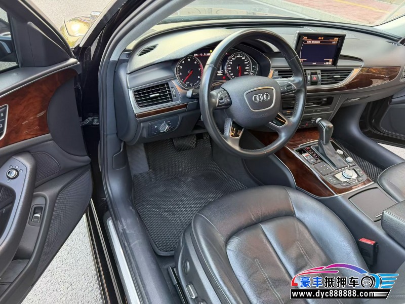 17年奥迪A6L轿车抵押车出售