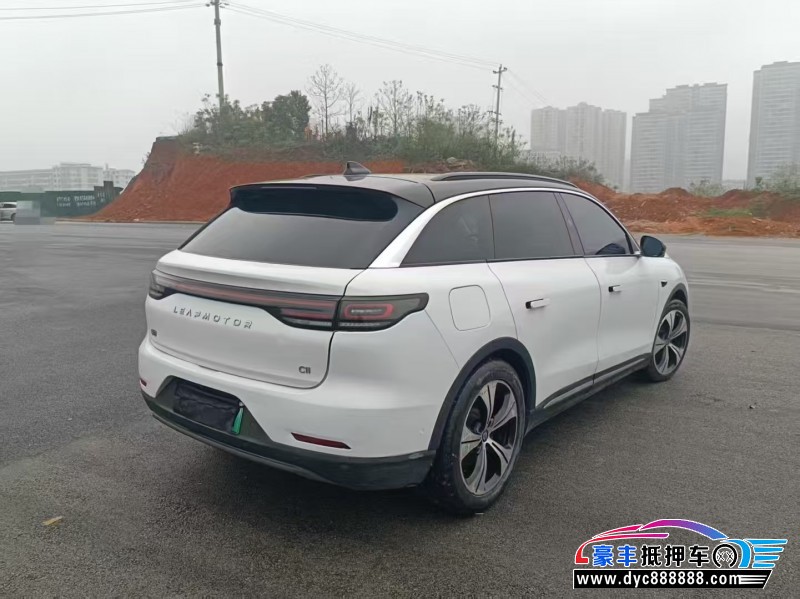 22年零跑C11轿车抵押车出售