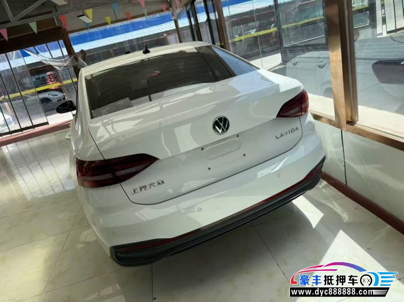 22年大众朗逸轿车抵押车出售