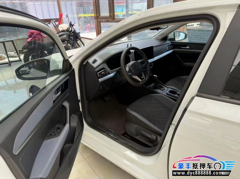 22年大众朗逸轿车抵押车出售