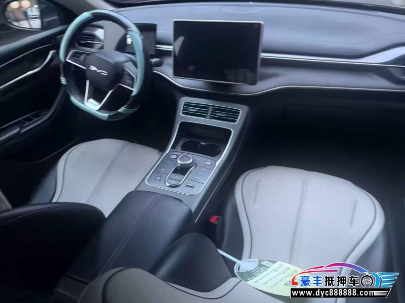 24年比亚迪驱逐舰轿车抵押车出售