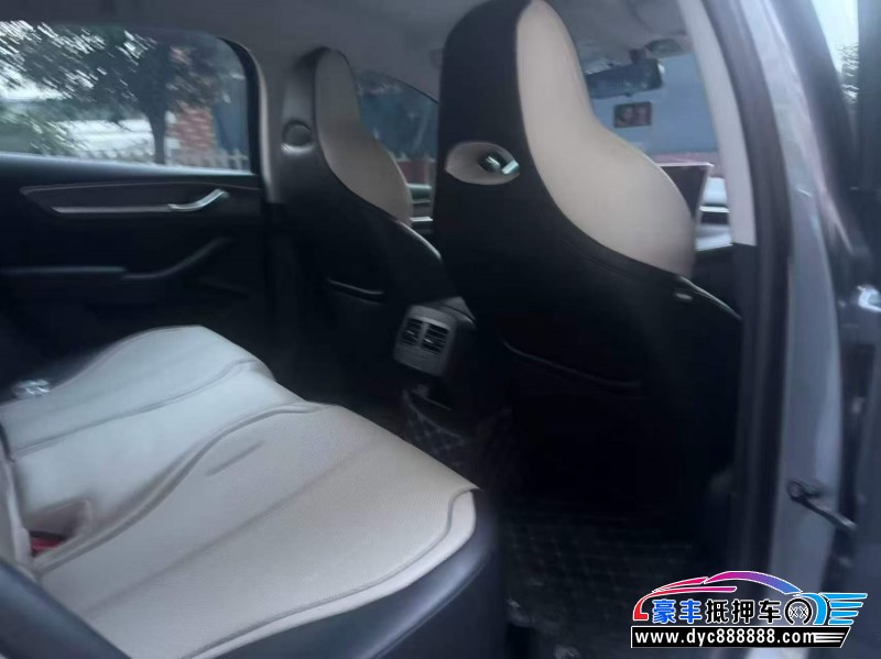 24年比亚迪驱逐舰轿车抵押车出售