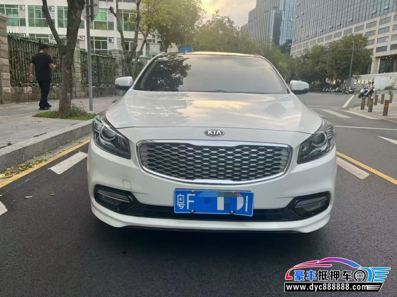 抵押车出售16年起亚K4轿车