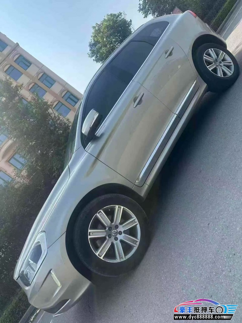 16年沃尔沃XC60轿车抵押车出售