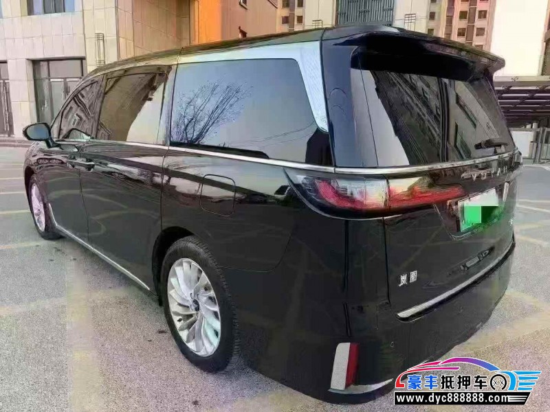 25年岚图梦想家轿车抵押车出售