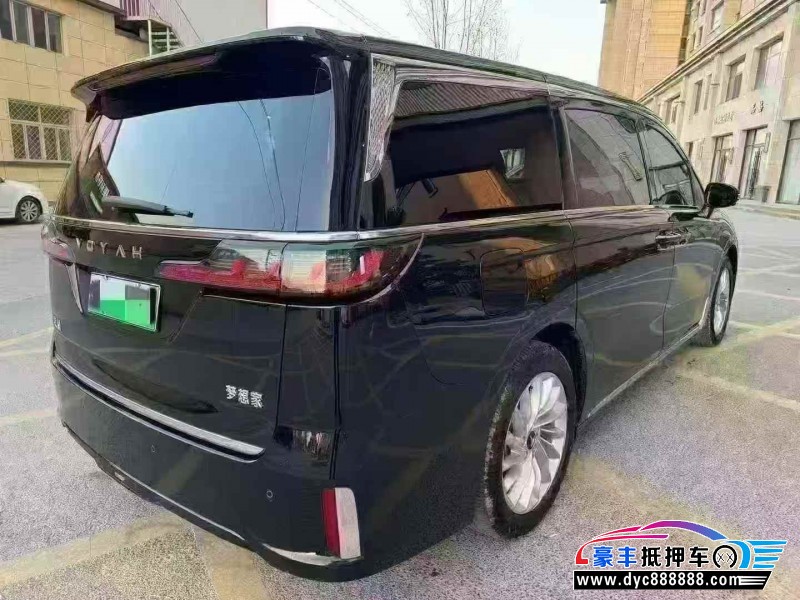 25年岚图梦想家轿车抵押车出售