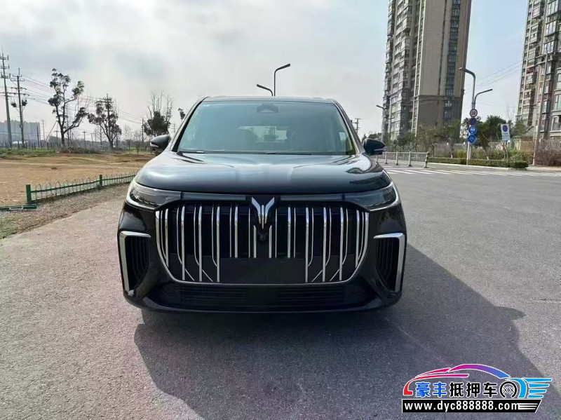 24年岚图梦想家轿车抵押车出售