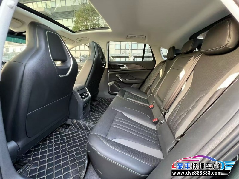 25年红旗H6轿车抵押车出售