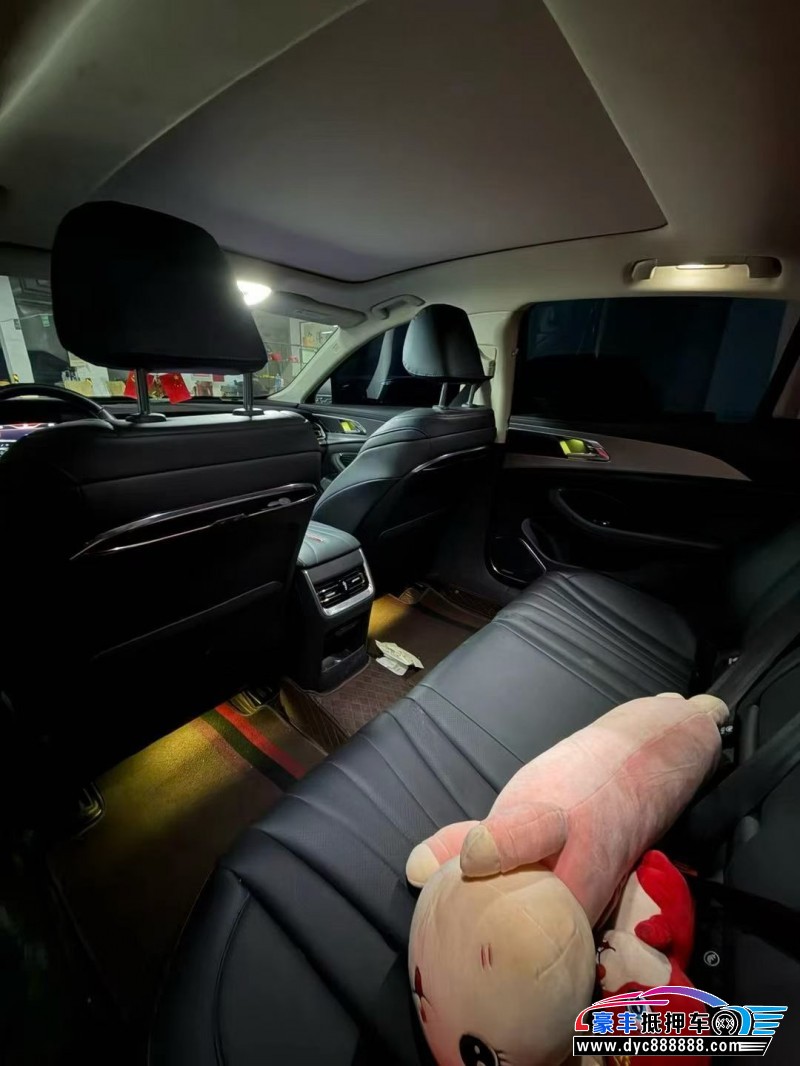 23年红旗H5轿车抵押车出售