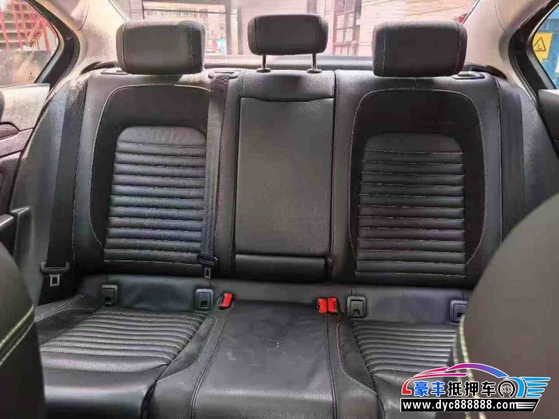 20年大众迈腾轿车抵押车出售