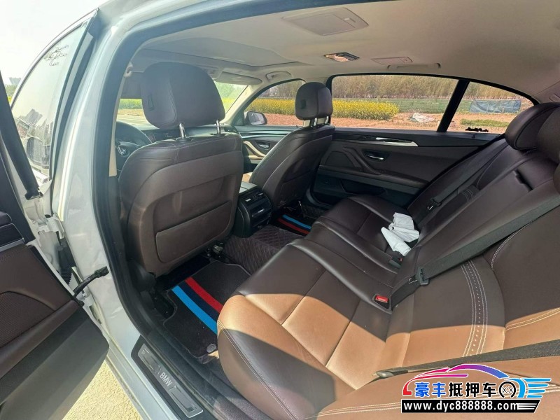 17年宝马5系轿车抵押车出售