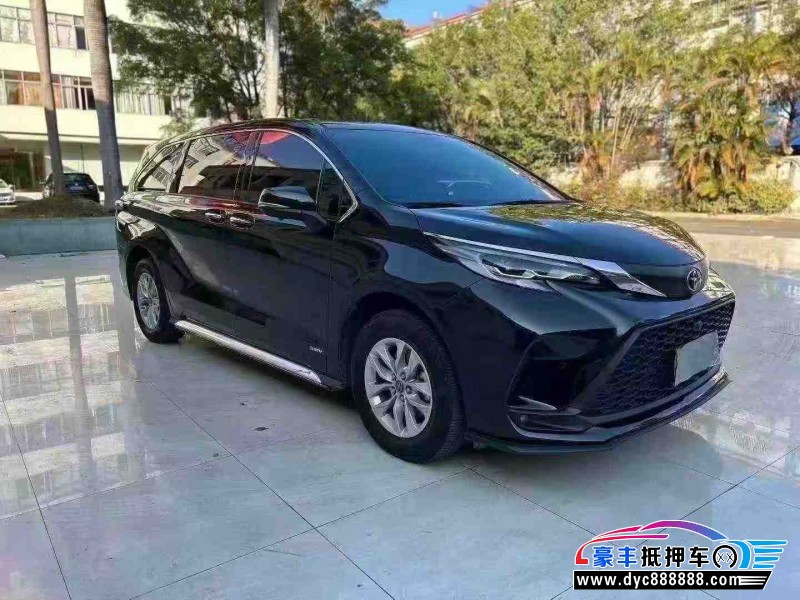 24年丰田格瑞维亚轿车抵押车出售