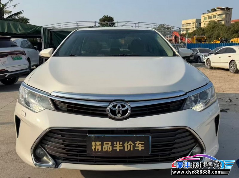 16年丰田凯美瑞轿车抵押车出售