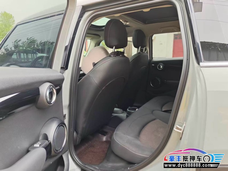 21年宝马MINI轿车抵押车出售