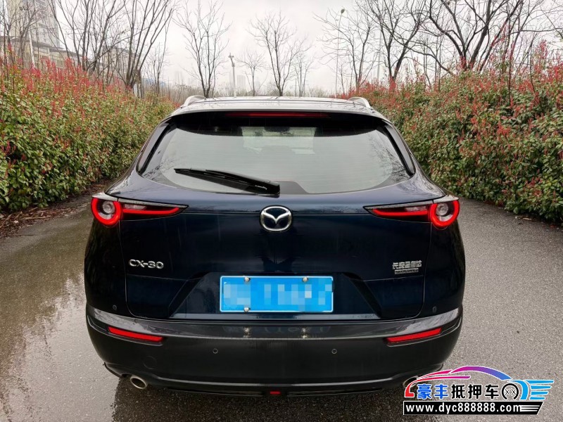 20年马自达cx30轿车抵押车出售