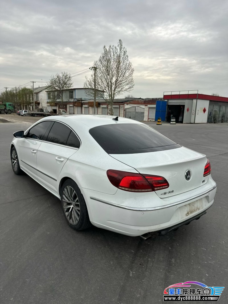 13年大众CC轿车抵押车出售