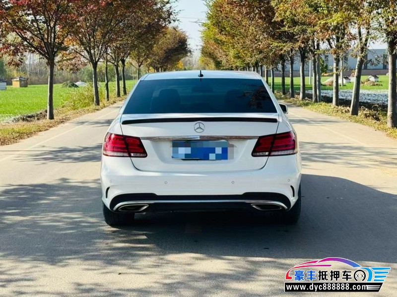 15年奔驰E轿车抵押车出售