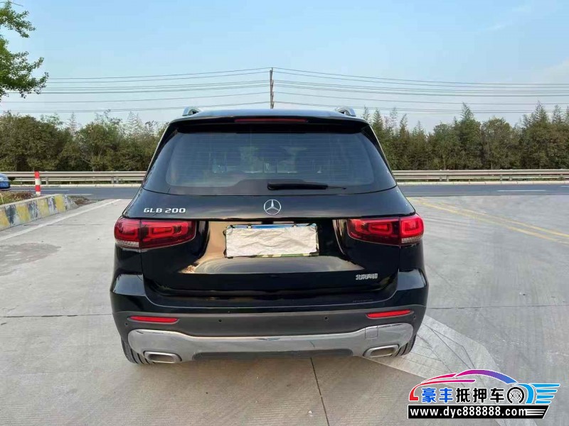 22年奔驰GLBSUV抵押车出售