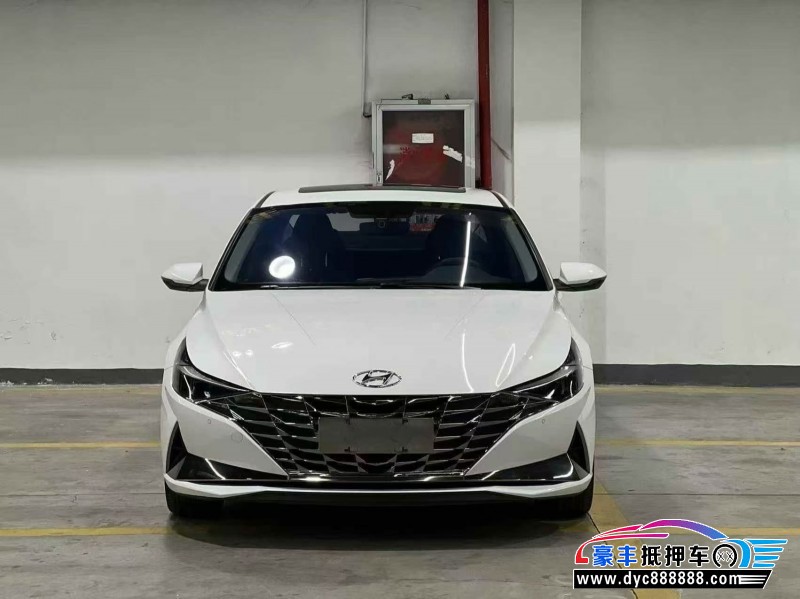 抵押车出售22年现代伊兰特轿车