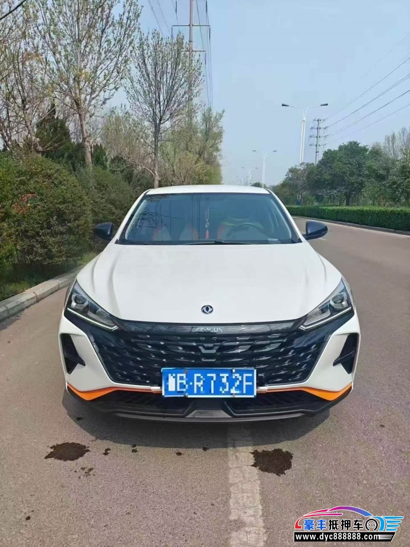 抵押车出售25年东风风神奕炫轿车