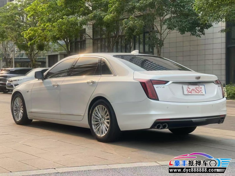 21年凯迪拉克CT6轿车抵押车出售