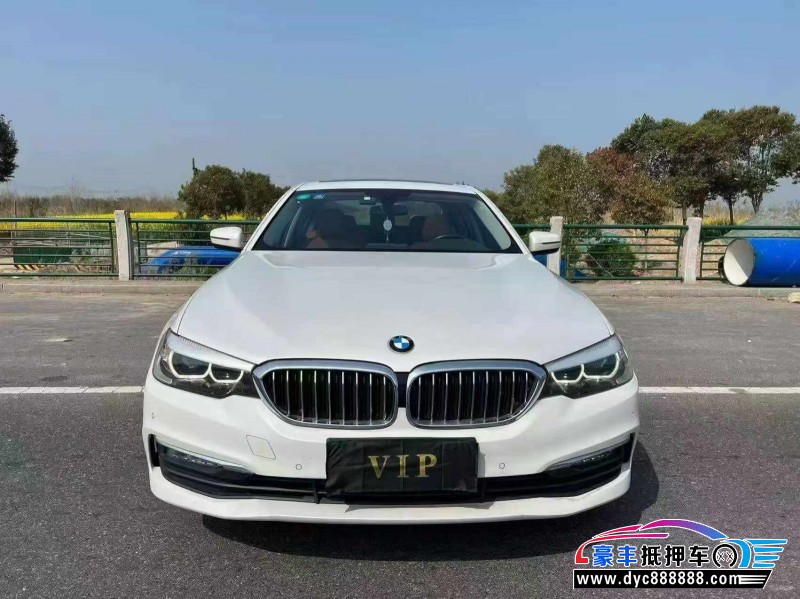 26年宝马5系轿车抵押车出售