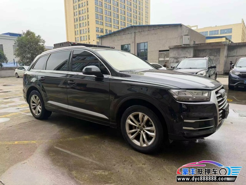 18年奥迪Q7轿车抵押车出售