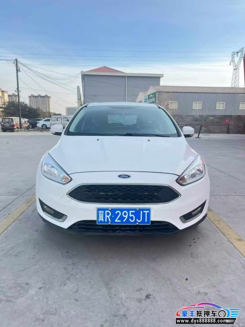 抵押车出售17年福特福克斯轿车