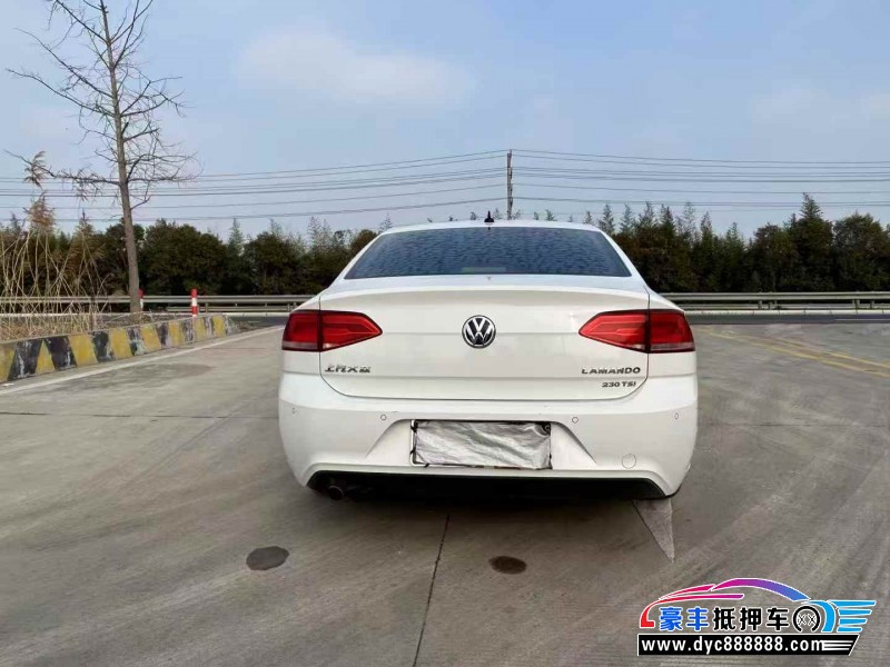 18年大众凌渡轿车抵押车出售